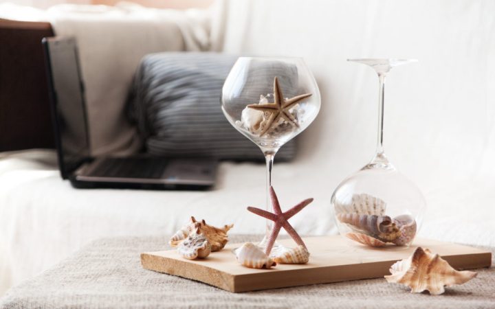 Trae el Mar a tu Sala: Decoración Costera con Elementos Naturales